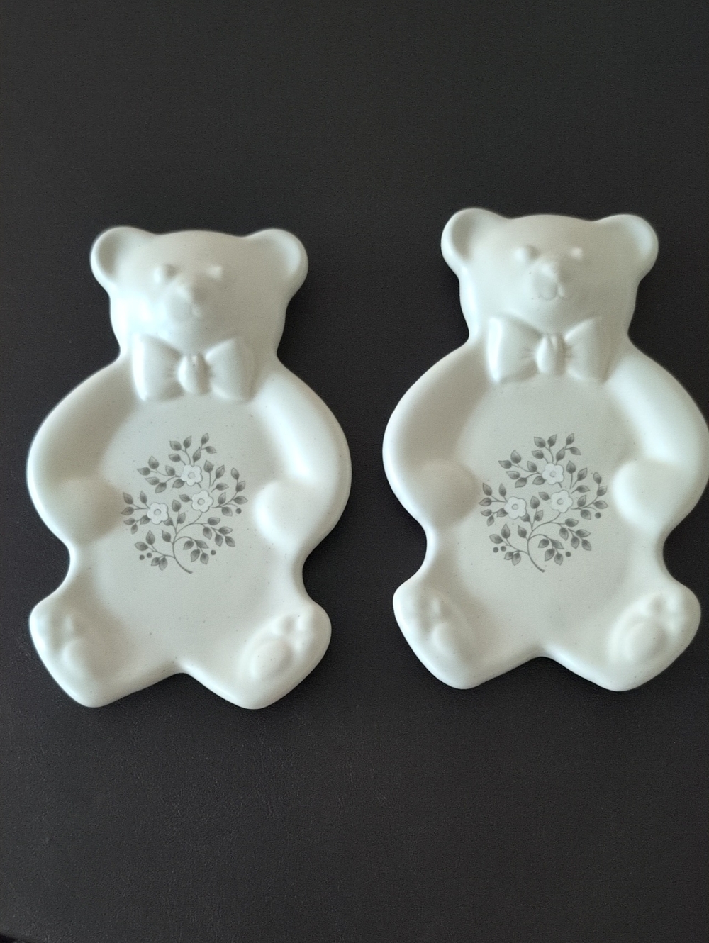 (2) Vintage Pfaltzgraff Heirloom Remembrance Teddy Bear Spoon Rest Stoneware